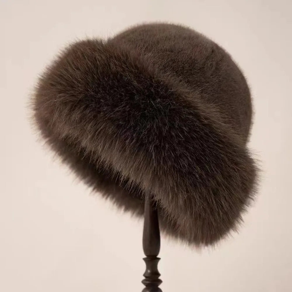 Fellora™ | Elegante Kunstfellmütze – Flauschige Wärme & stilvoller Winterlook